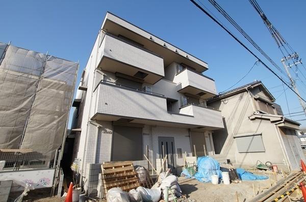 尼崎市西長洲町２丁目のハイツ