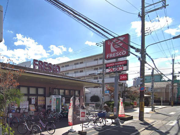 尼崎市東難波町2丁目のマンション(フレスコ西難波店)