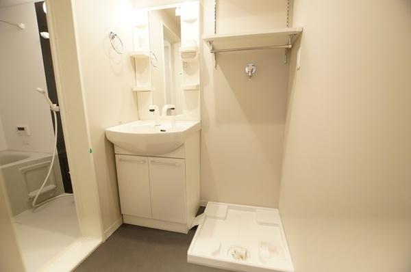 尼崎市北大物町のアパート
