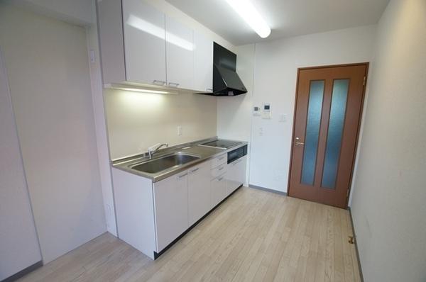 ウィズプレジール若王寺