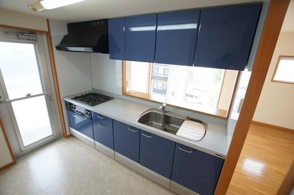 尼崎市東園田町３丁目のマンション