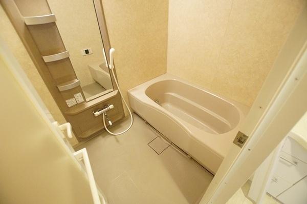 尼崎市東園田町３丁目のマンション