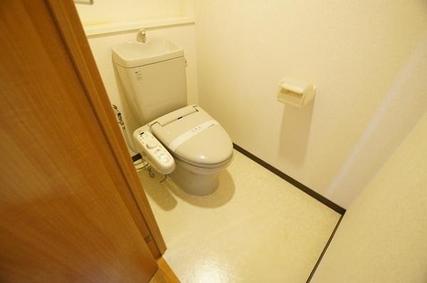 尼崎市東園田町３丁目のマンション