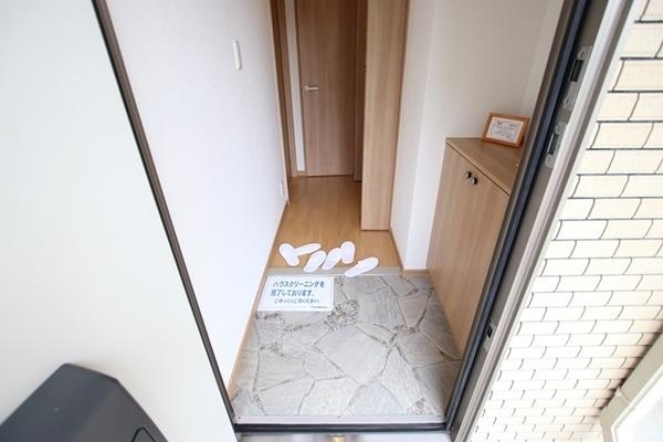 尼崎市武庫之荘本町１丁目のアパート