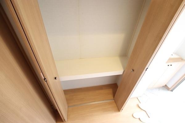 尼崎市武庫之荘本町１丁目のアパート