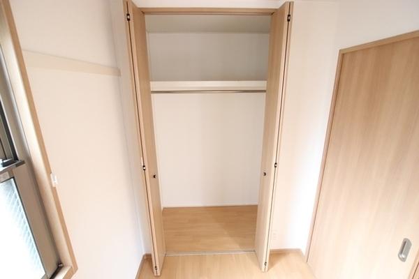 尼崎市武庫之荘本町１丁目のアパート