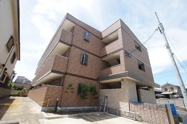 尼崎市武庫町２丁目のマンション