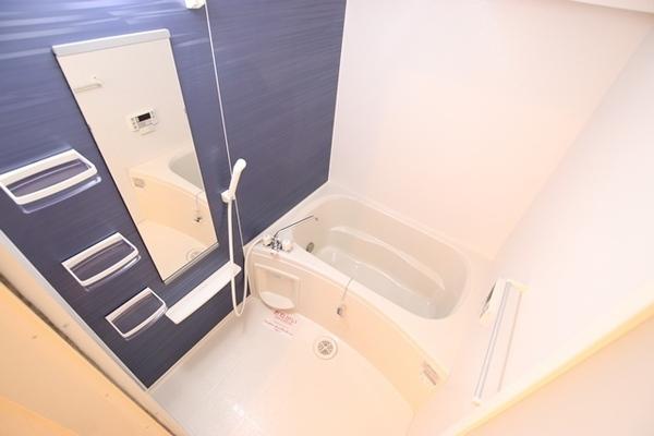 尼崎市西難波町５丁目のアパート