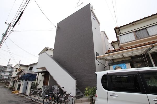尼崎市南塚口町８丁目のハイツ