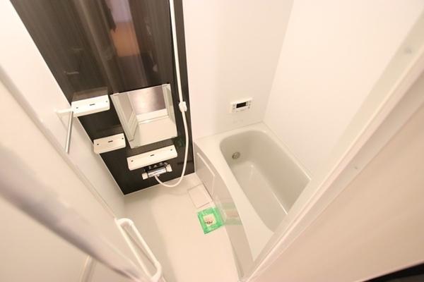 尼崎市南塚口町８丁目のハイツ