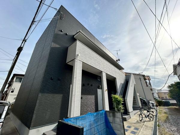 尼崎市昭和南通9丁目のハイツ