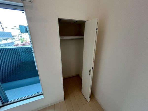 尼崎市昭和南通９丁目のハイツ