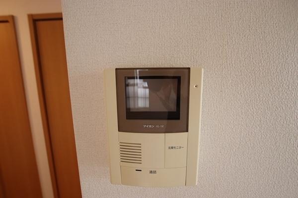 尼崎市武庫之荘５丁目のアパート