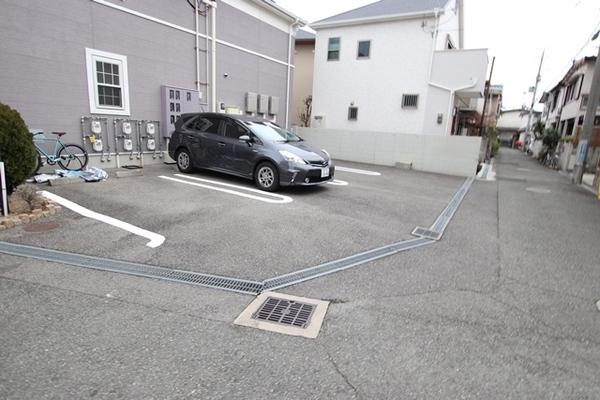 尼崎市武庫之荘５丁目のアパート