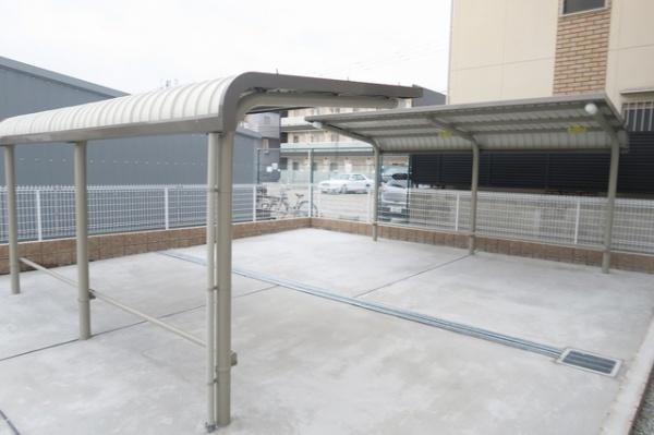 尼崎市東園田町６丁目のアパート