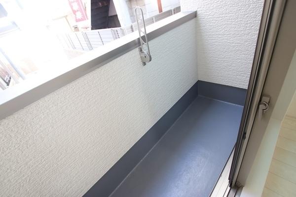 尼崎市西本町７丁目のハイツ
