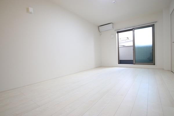 尼崎市西本町７丁目のハイツ
