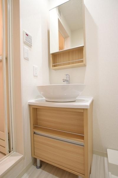 尼崎市西本町７丁目のハイツ