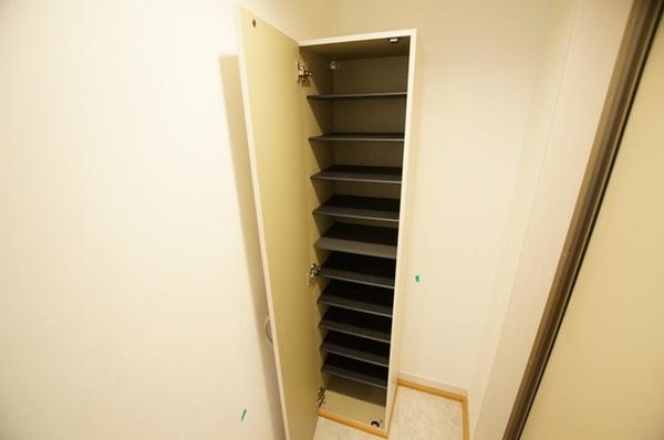 尼崎市長洲本通３丁目のアパート