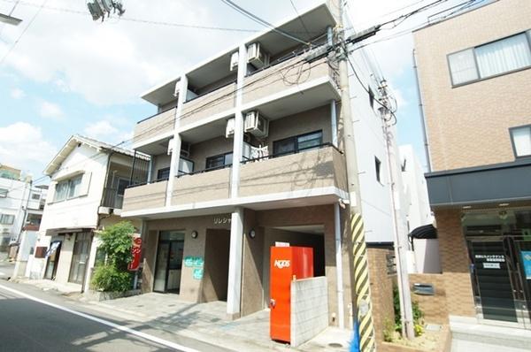 尼崎市東難波町４丁目のマンション
