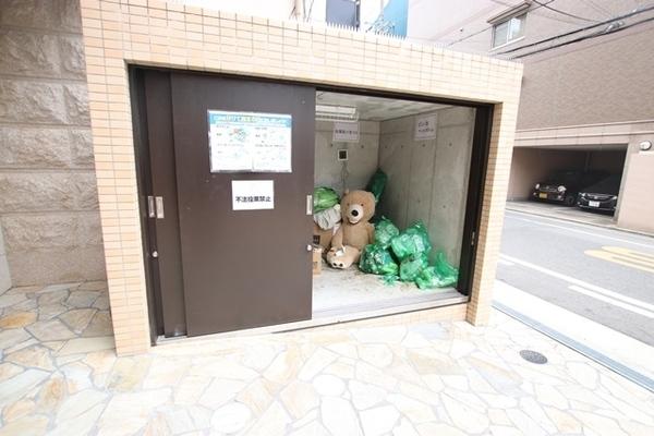 Luxe尼崎WEST