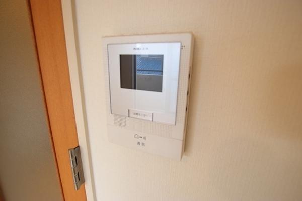 尼崎市立花町２丁目のマンション