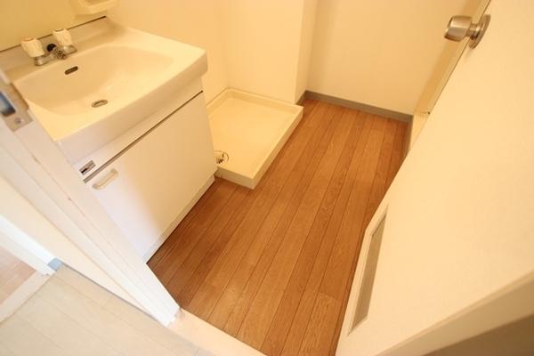 尼崎市立花町２丁目のマンション