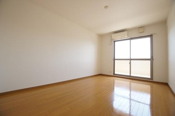 尼崎市水堂町４丁目のマンション