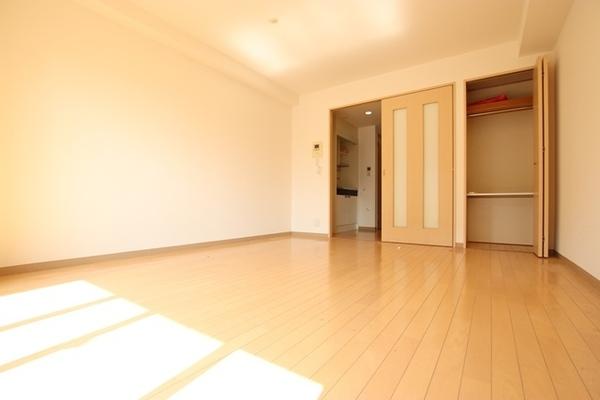 尼崎市南塚口町３丁目のマンション