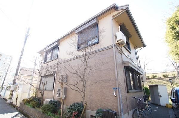 尼崎市武庫元町３丁目のハイツ