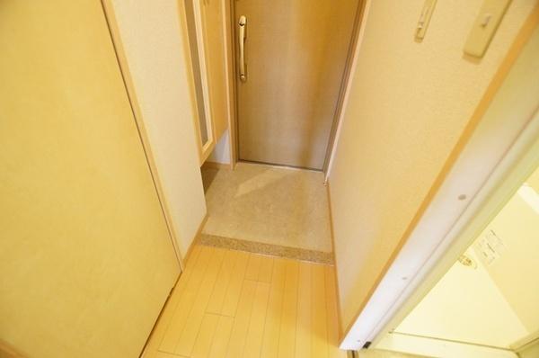 尼崎市東園田町４丁目のマンション