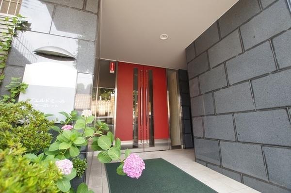 尼崎市東園田町４丁目のマンション