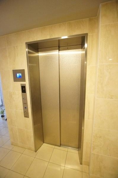 尼崎市東園田町４丁目のマンション