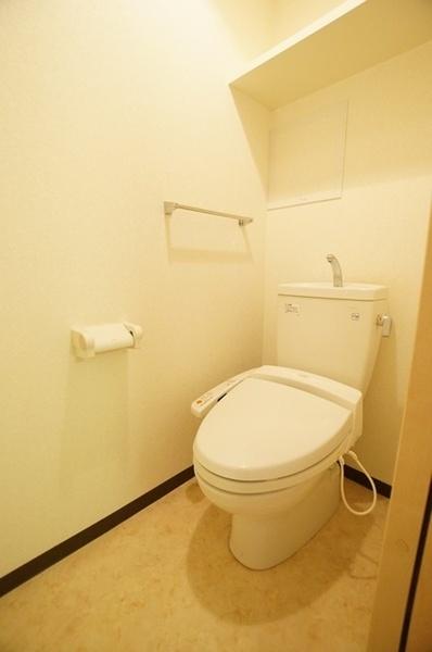 尼崎市東園田町４丁目のマンション