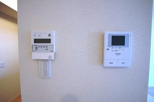 尼崎市立花町３丁目のマンション
