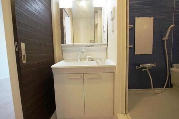 尼崎市立花町３丁目のマンション