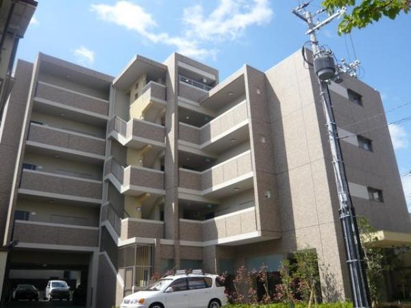 尼崎市水堂町３丁目のマンション