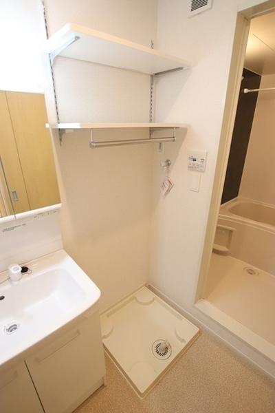 尼崎市上坂部３丁目のアパート