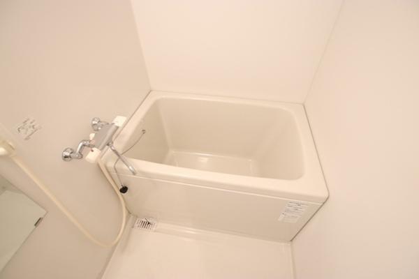尼崎市大庄西町４丁目のハイツ