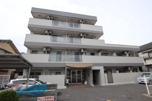 尼崎市東難波町３丁目のマンション