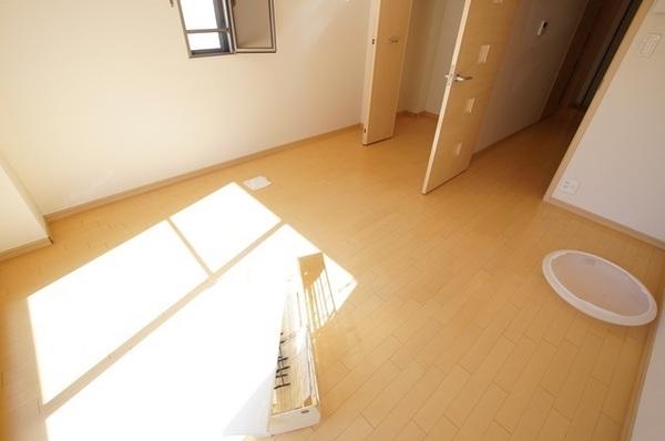 尼崎市杭瀬北新町２丁目のマンション