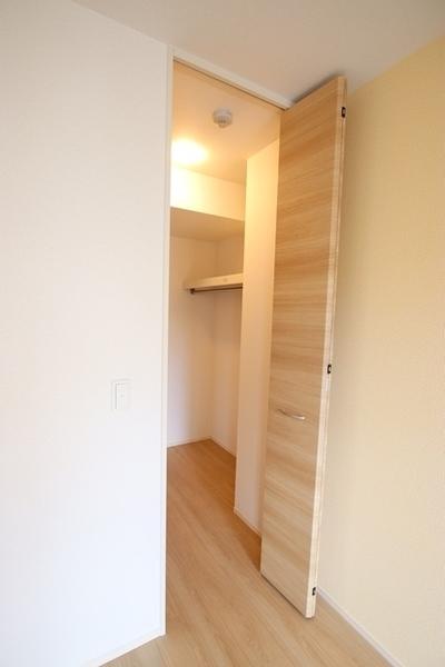 尼崎市猪名寺１丁目のアパート