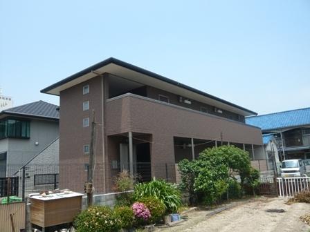 尼崎市稲葉荘３丁目のハイツ