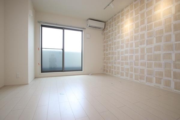 尼崎市七松町３丁目のアパート