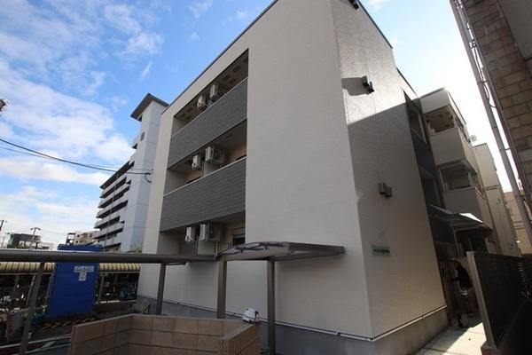 尼崎市七松町３丁目のアパート