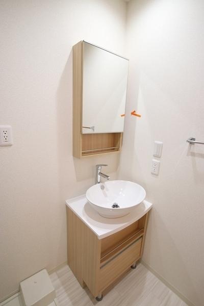 尼崎市七松町３丁目のアパート