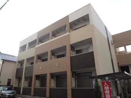 尼崎市建家町のハイツ