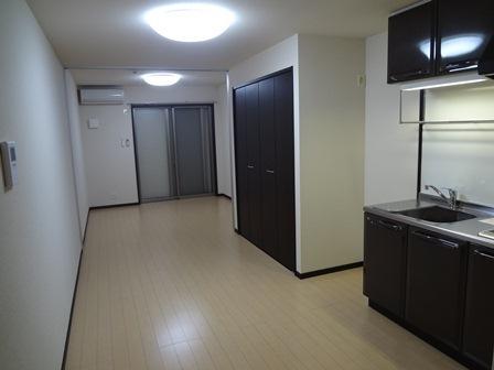 尼崎市建家町のハイツ