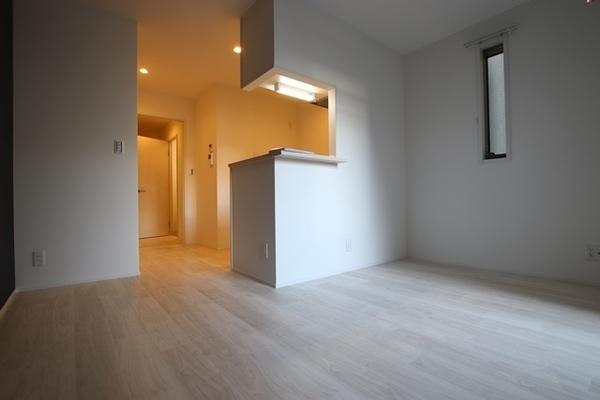 尼崎市東園田町５丁目のアパート