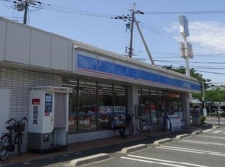 サンロワール(ローソン尼崎水堂町店)